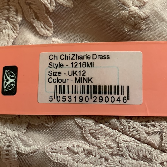 Chi chi London dress NWT - Picture 3 of 3